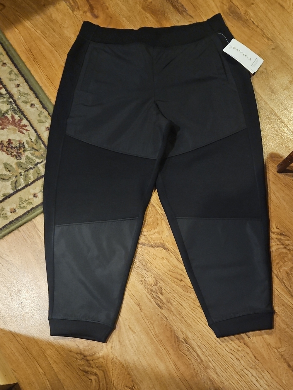 NWT Athleta Get Set Hybrid Joggers Size XL
